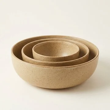Nesting Serving Bowls